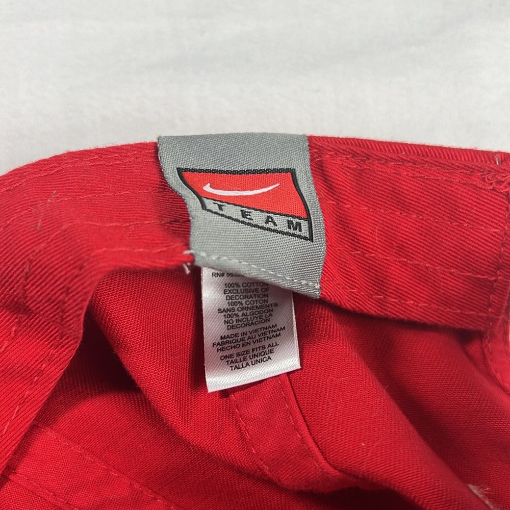 Vintage Red Nike Signed by Houston Nutt Ole Miss Rebels Hat - Picture 11 of 12